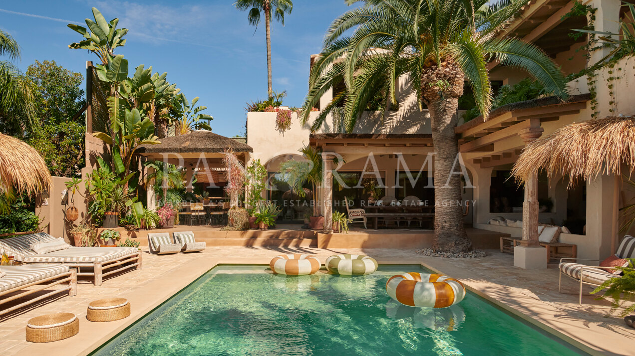 Villa Las Tortugas, ein außergewöhnliches Anwesen am Strand von Los Monteros, Marbella Ost