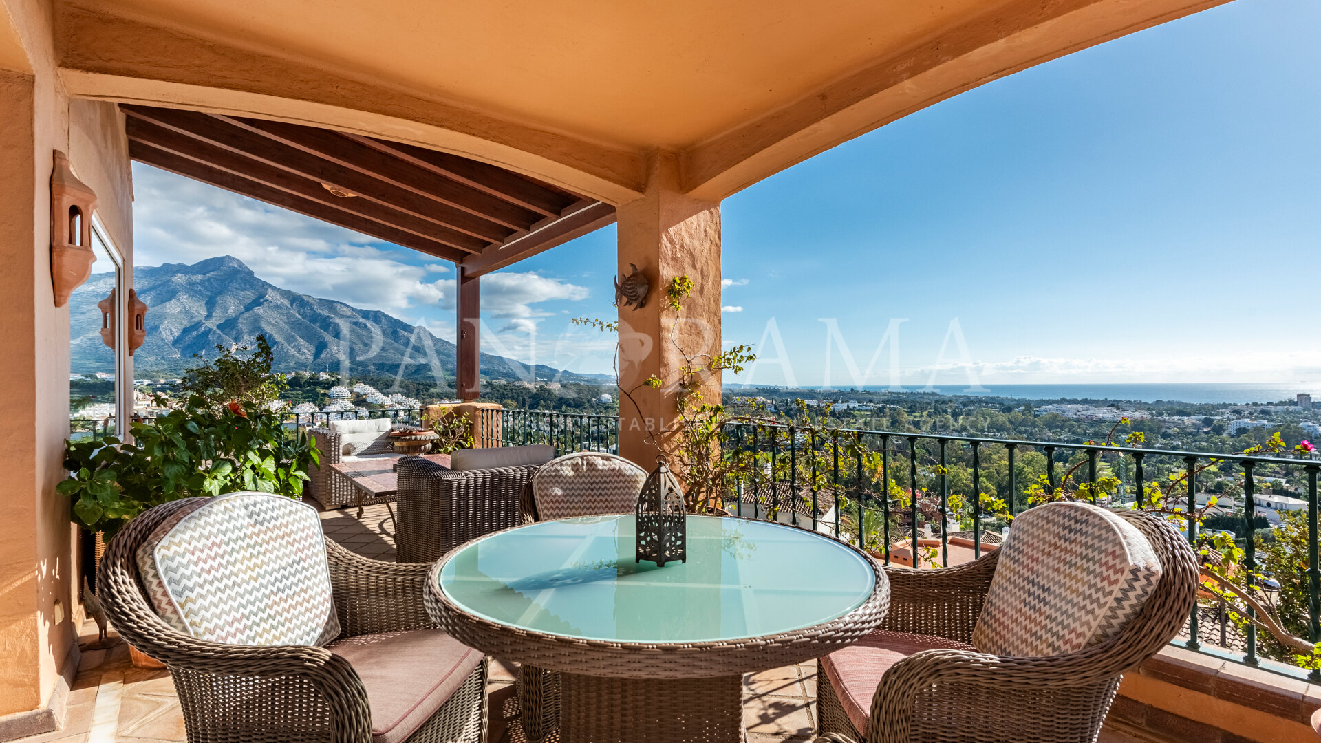 Two combined duplex penthouses with incredible panoramic views in Les Belvederes