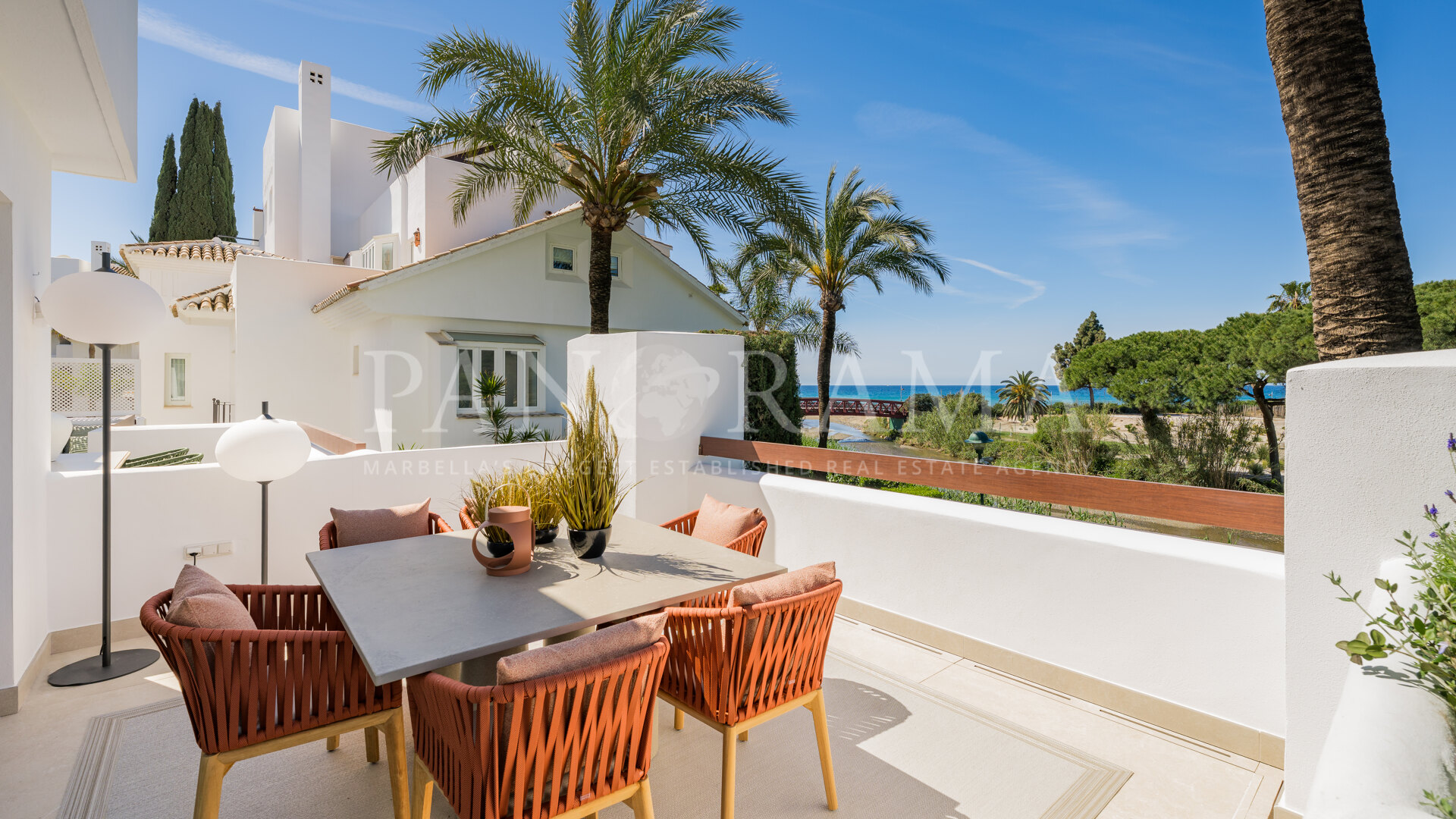 Appartement extraordinaire avec vue sur la mer à Palm Beach, Marbella Est