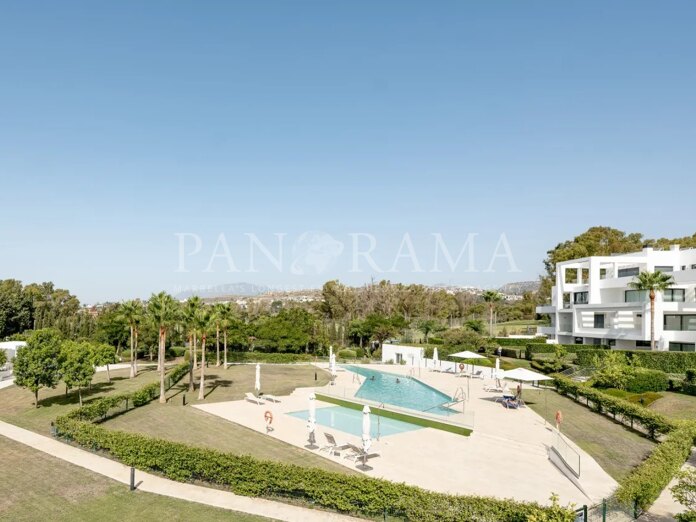 Modern penthouse next to Atalaya Golf near Estepona