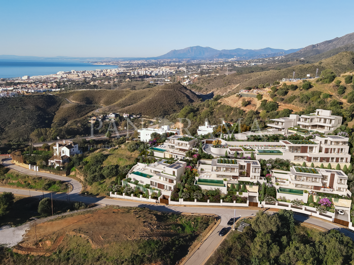 Parcela en Altos de los Monteros con permiso de construcción concedido