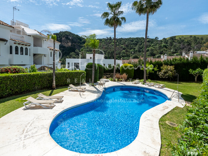 Charming apartment in Las Mozas within the heart of Benahavís