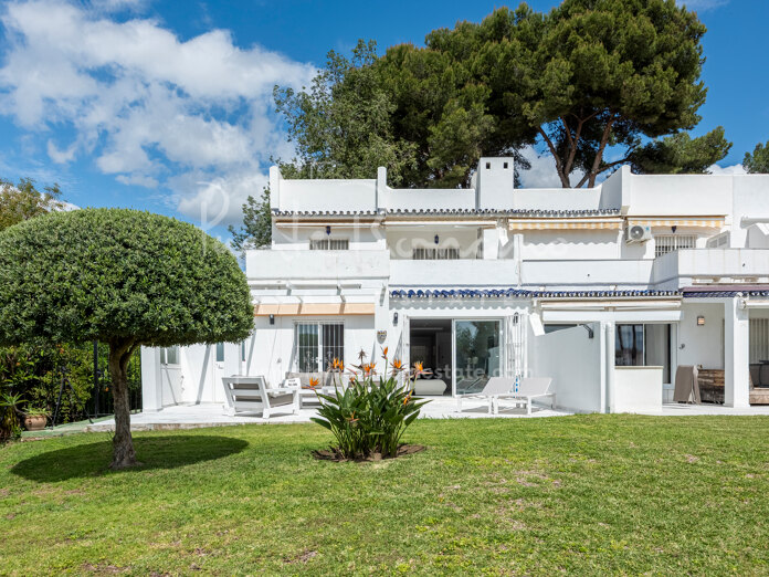 Stunning 2-Bedroom Ground Floor Apartment in La Rinconada.