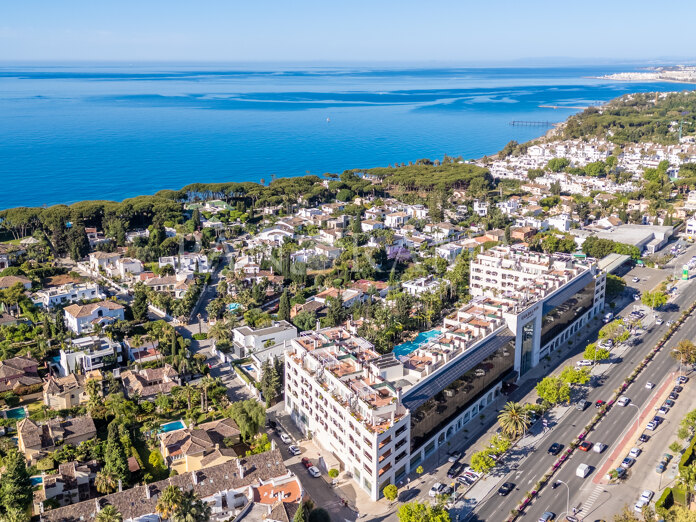 Appartement d’angle avec vue panoramique sur la mer sur le Golden Mile de Marbella