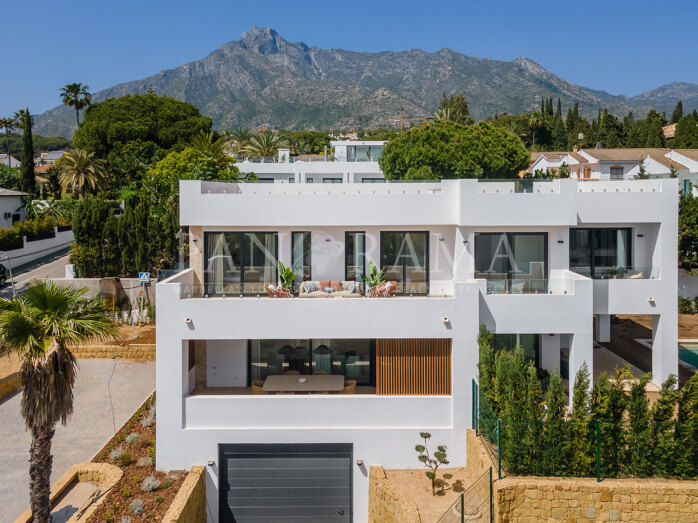 Zeitgenössische Villen in einer geschlossenen Wohnanlage in Nagueles, Marbella