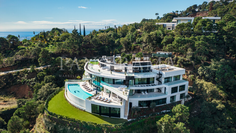 One-of-a-kind architectural masterpiece with breathtaking views in the heart of La Zagaleta