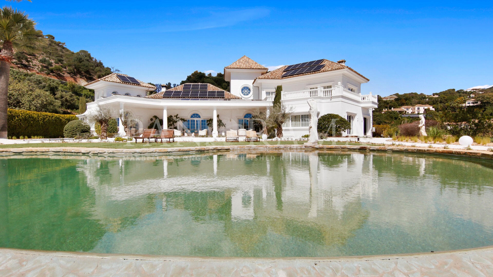 Elegant Mediterranean villa with panoramic sea views in La Zagaleta