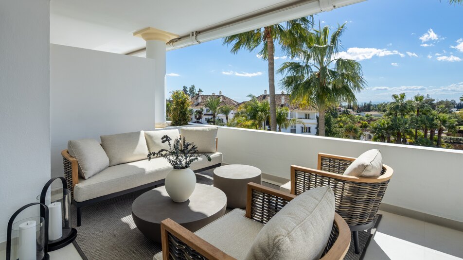 Uitzonderlijk duplex appartement in Monte Paraíso aan de Marbella Golden Mile