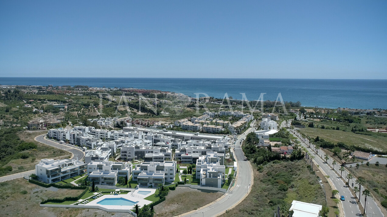 New project of apartments with an array of amenities in Selwo