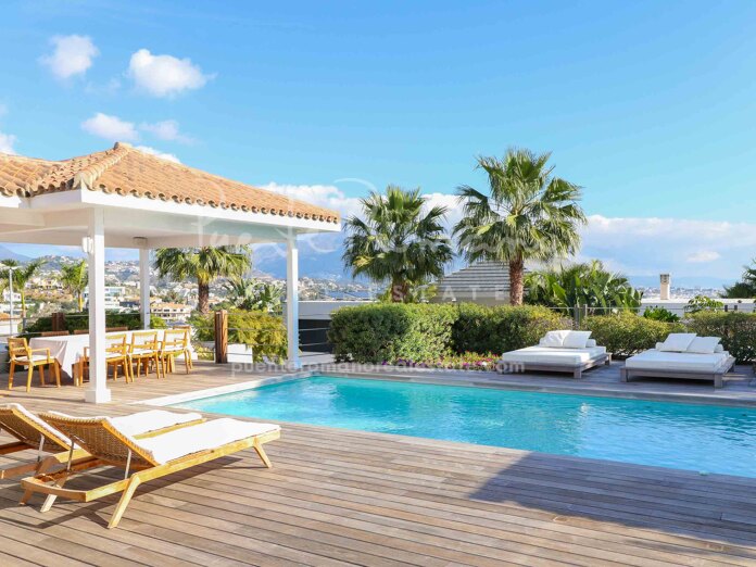 Elegante y encantadora villa en Nueva Atalaya en Benahavís