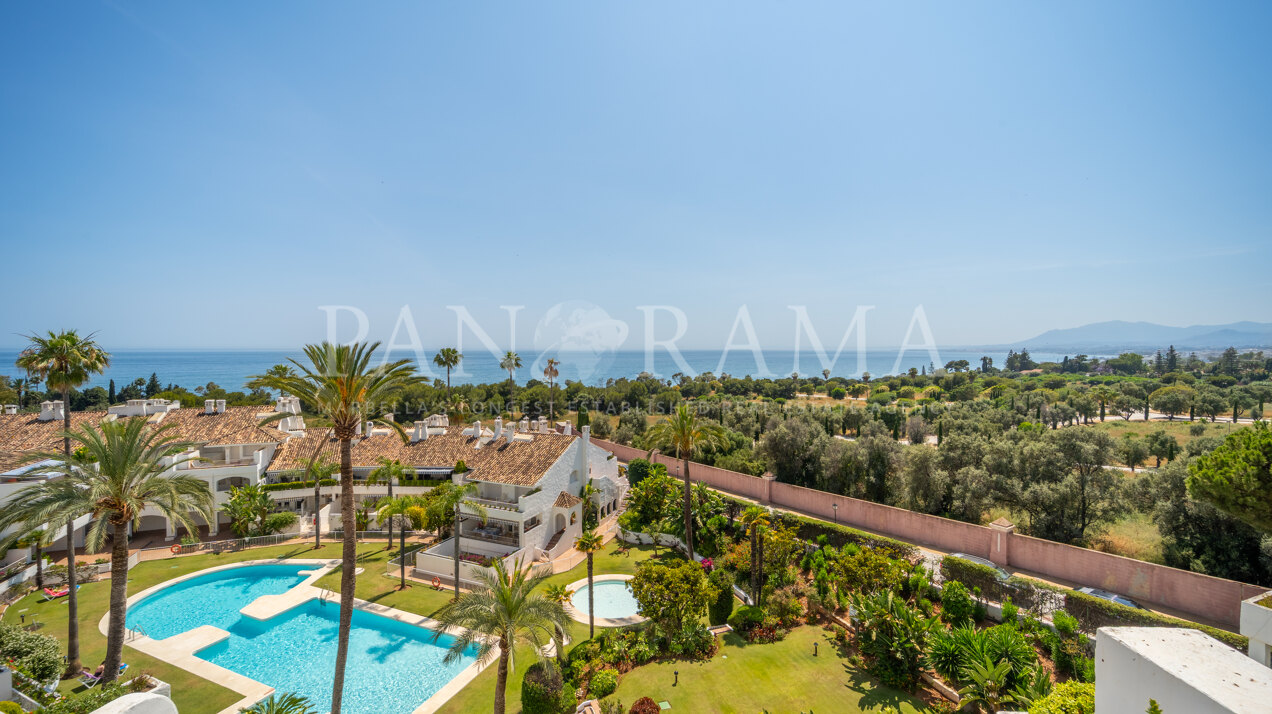 Two joined penthouses with exceptional panoramic views in Birdie Club, Río Real, Marbella