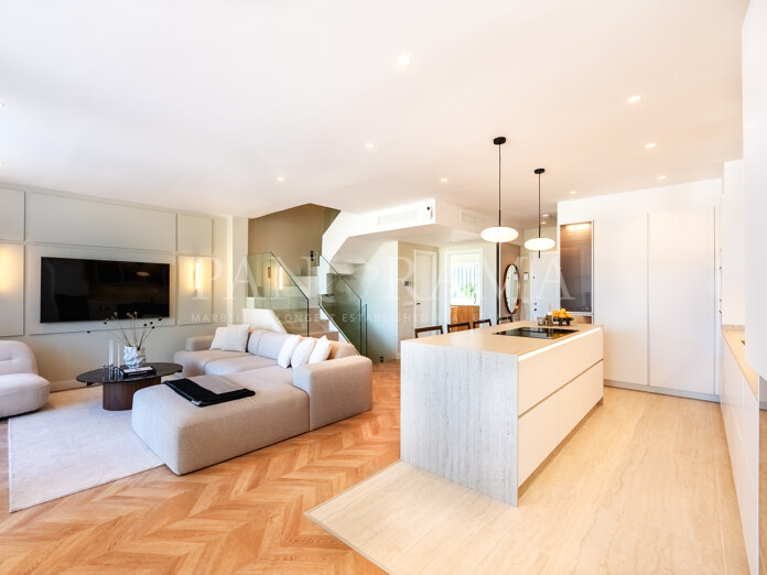 Semi-detached designer villa, top-grade materials, gated enclave, walking distance to Puente Romano