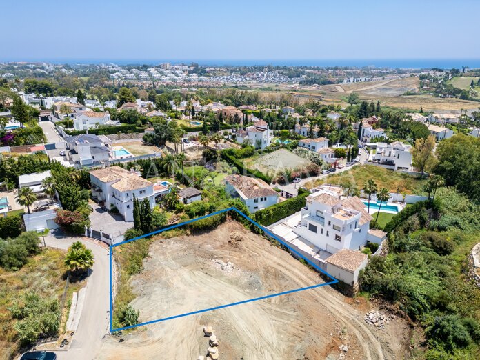 Fantastisches Grundstück in der prestigeträchtigen Gegend von Benahavís, in El Paraíso