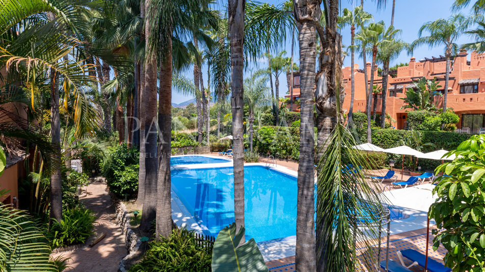 Maison de ville de luxe impeccable à Altos de Puente Romano