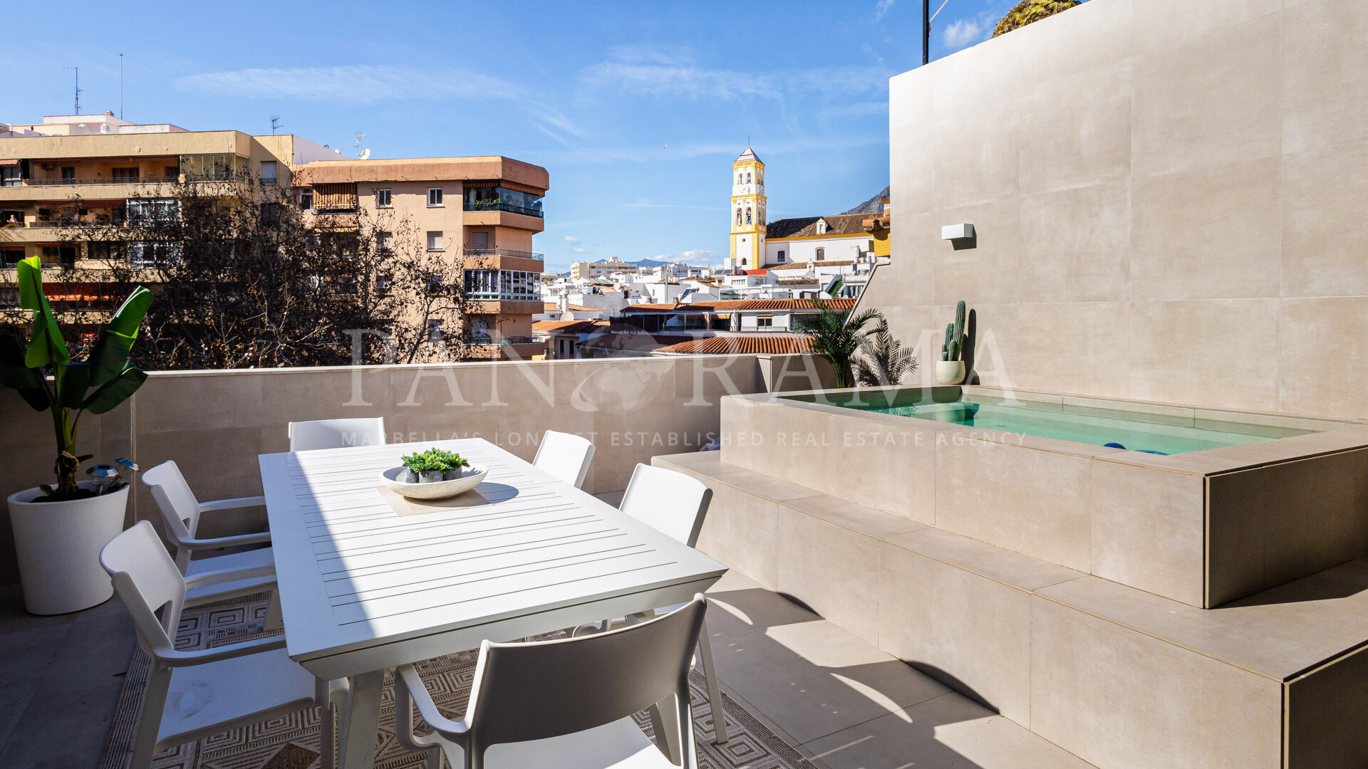 Exceptionnel penthouse duplex de luxe au cœur de Marbella
