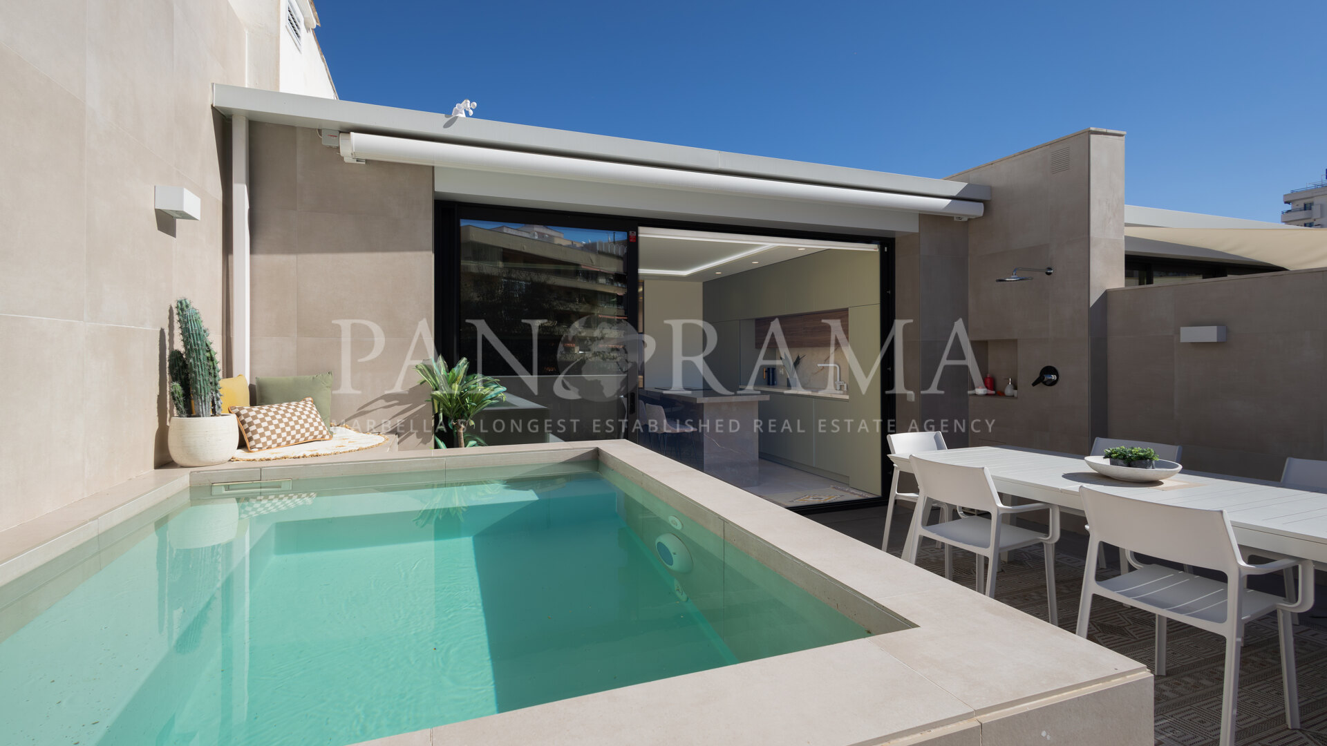 Uitzonderlijk luxe duplex penthouse in het hart van Marbella
