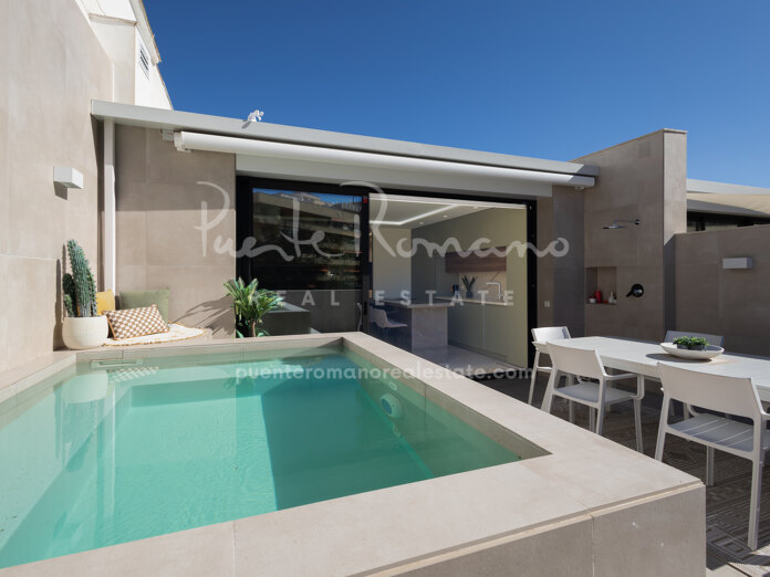 Exceptional luxury duplex penthouse in the heart of Marbella