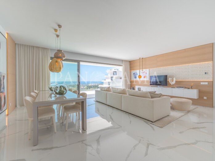 Middle floor apartment with panoramic views in Byu Hills, Benahavís