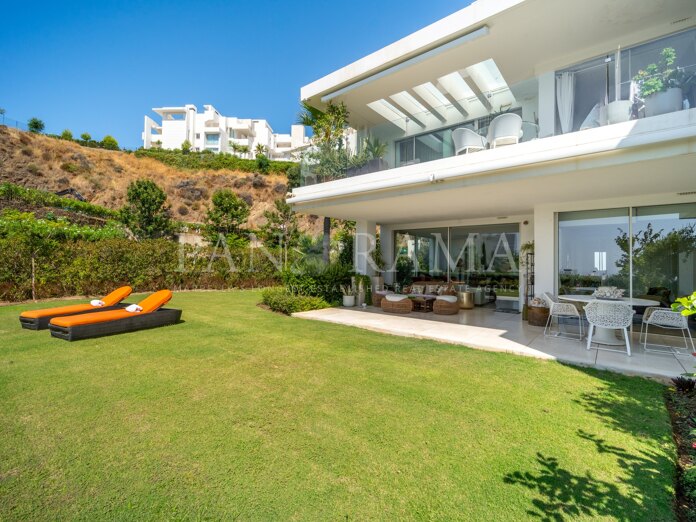 Exclusief gelijkvloers appartement met spectaculair privé-tuin in Palo Alto