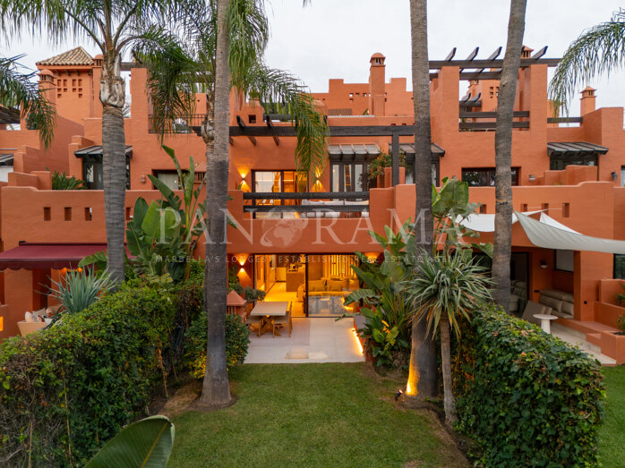 Gorgeous family townhouse in Monte Marbella Club, walking distance to Puente Romano