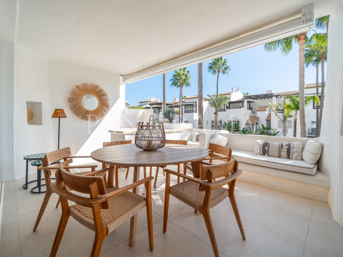 Appartement magnifique et impeccable à Marina Puente Romano