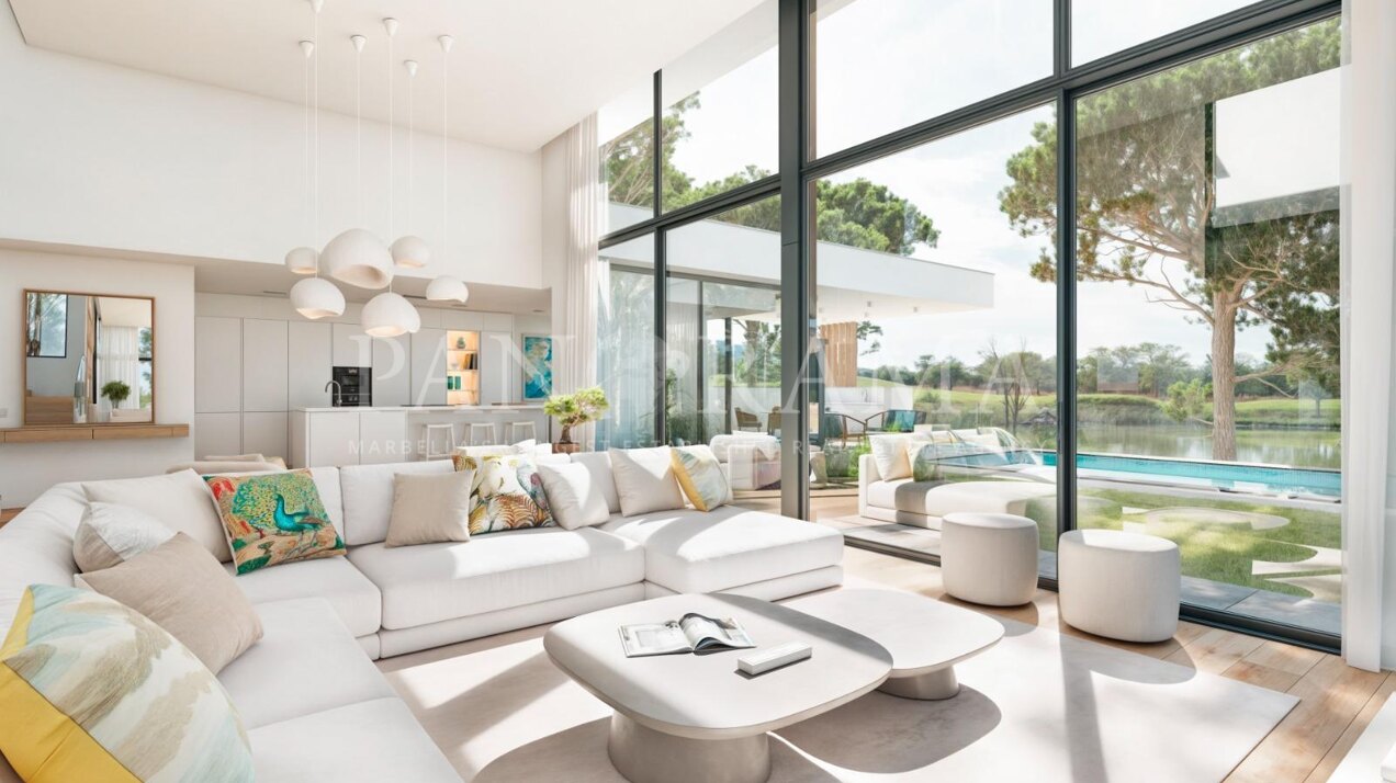 Zeitgenössische Villa mit Panoramablick in Valle Romano, Estepona