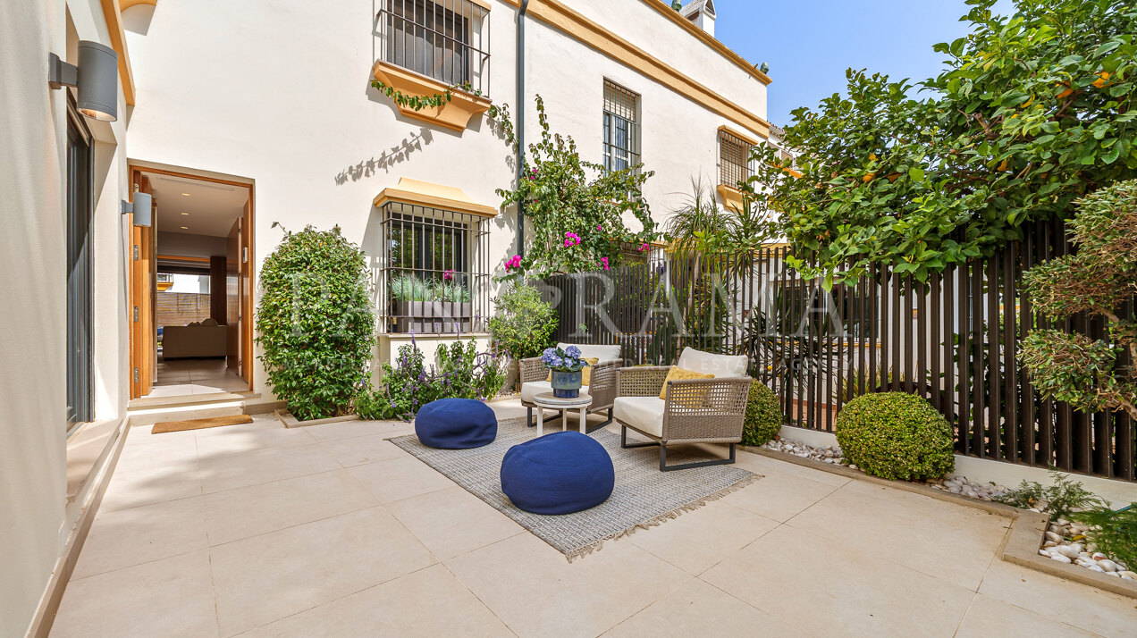 Luxury modern townhouse on Marbellamar just steps from the beach