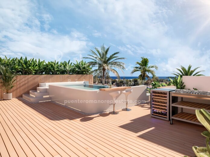 Duplex penthouse with private plunge pool in San Pedro town