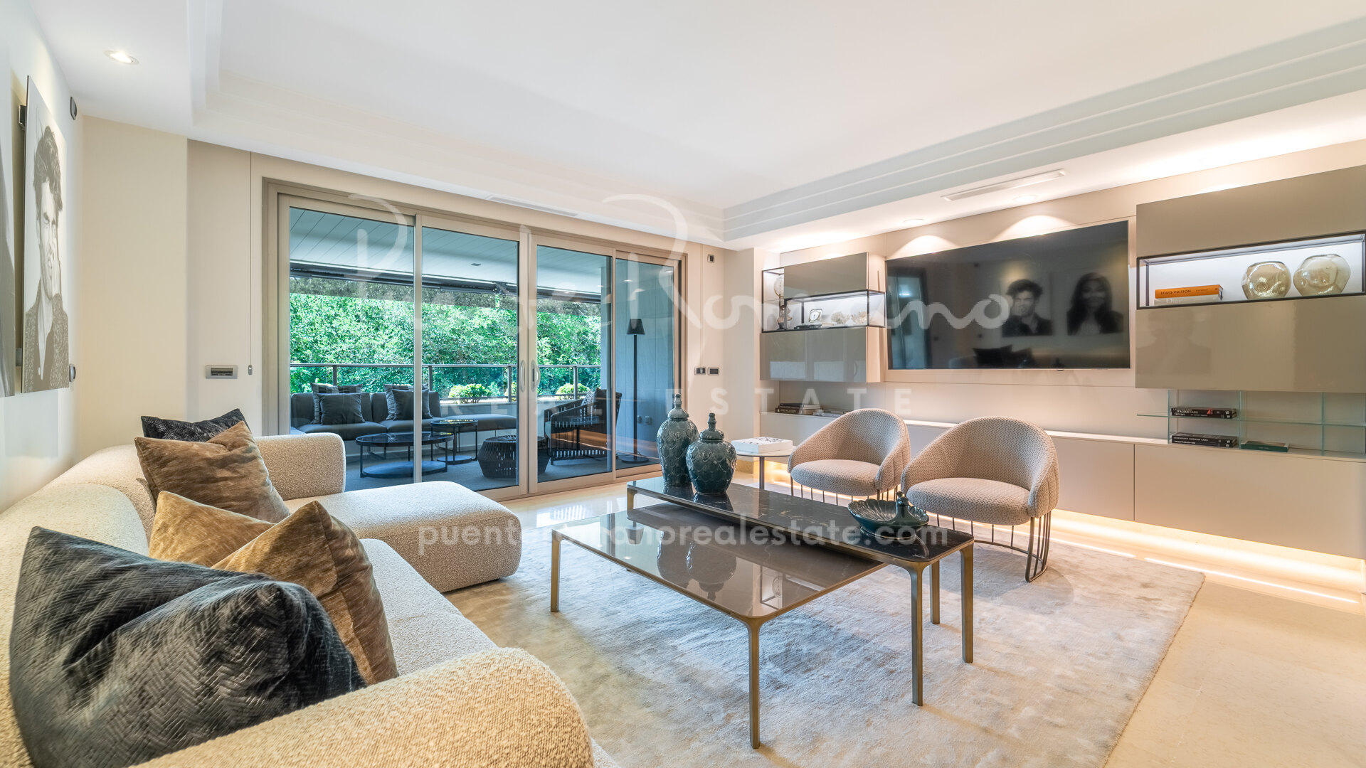 Luxury apartment in Jardines del Príncipe, an ideal Marbella Golden Mile location