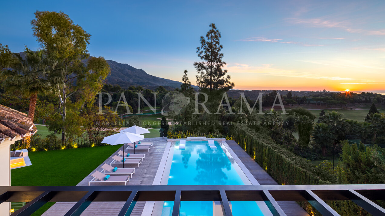 Villa Alaya, a modern and sleek villa in Nueva Andalucía