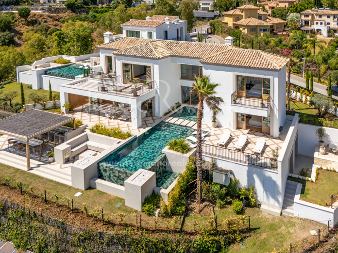 Villa Cina, impressive villa with panoramic views and modern features in La Quinta, Benahavís