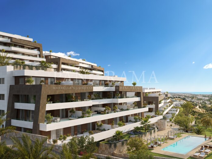 Elegante apartamento en planta baja de 4 dormitorios con amplia terraza y orientación suroeste