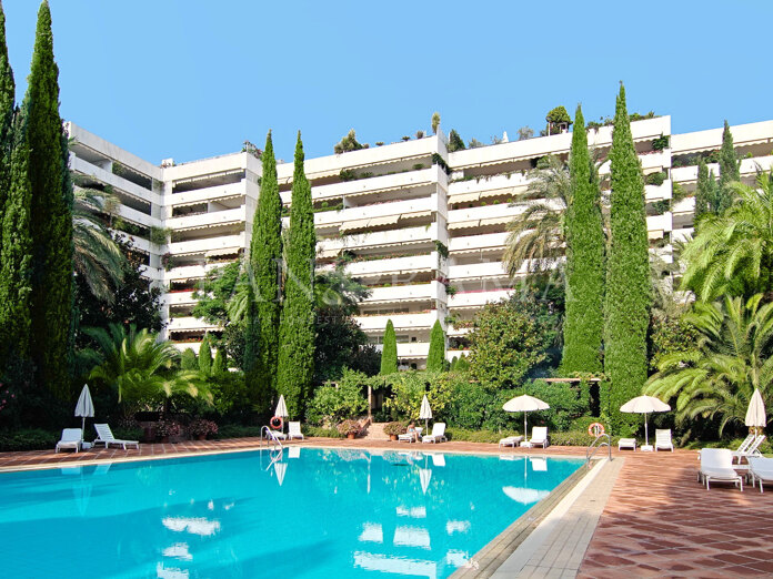 3-bedroom apartment in the center of Marbella in Don Gonzalo