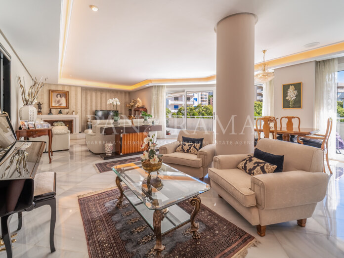 Luxe appartement aan het strand in het hart van Marbella