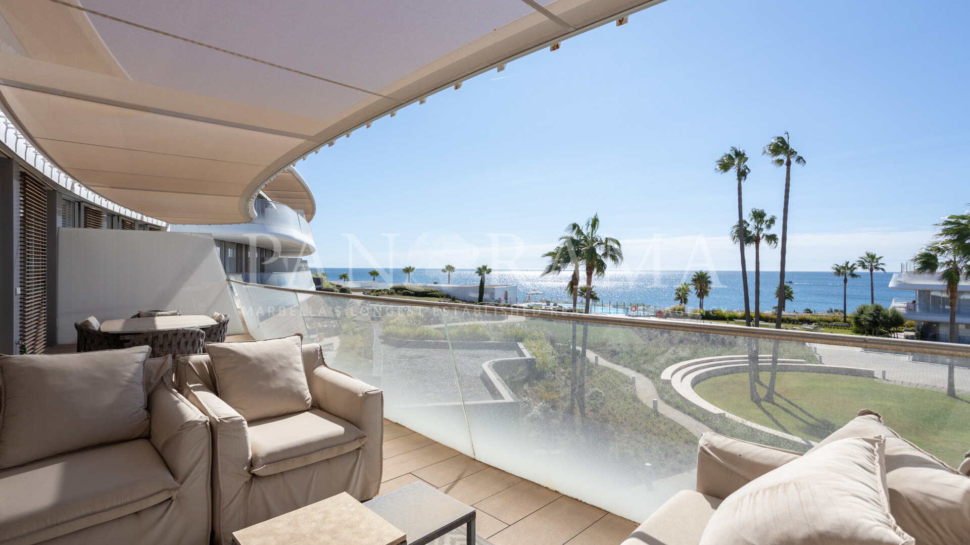 Modernes Apartment am Strand in The Edge, Estepona West