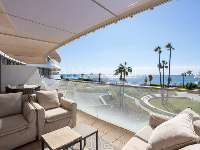 Modernes Apartment am Strand in The Edge, Estepona West
