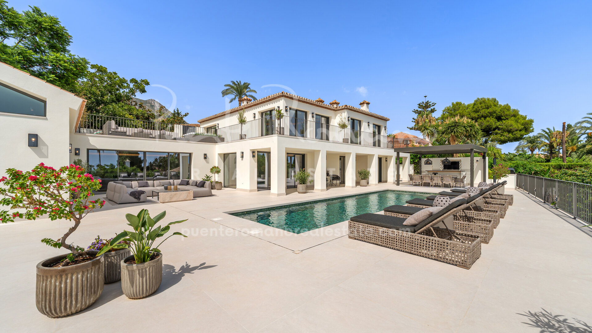 Villa Rocío – Contemporary Elegance on Marbella’s Golden Mile