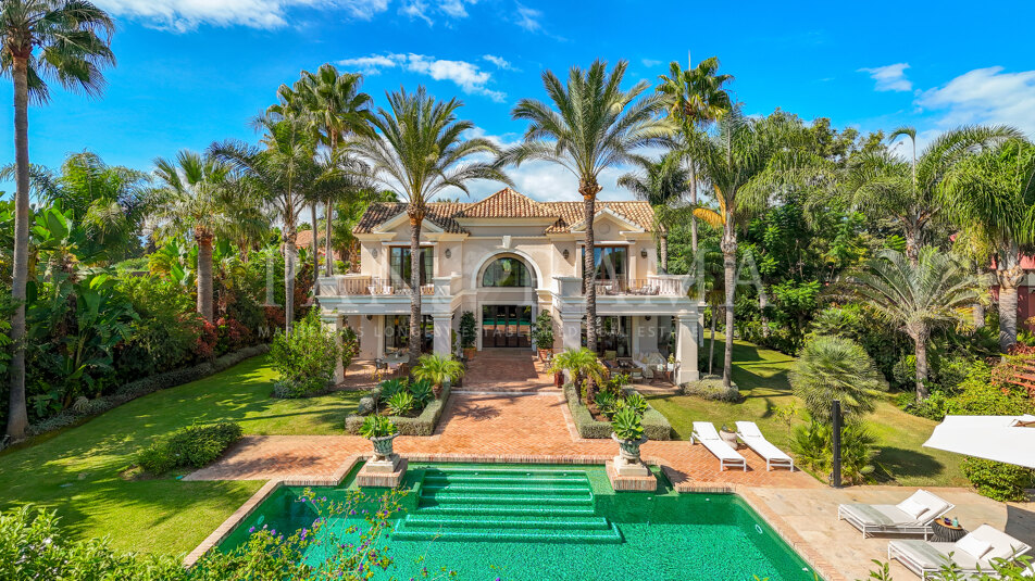Charming Classic Villa in Guadalmina Baja