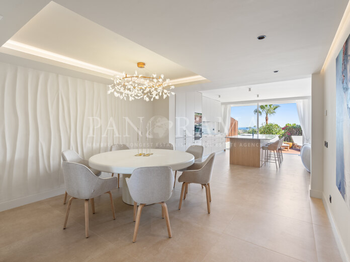 Elegant groundfloor apartment with sea views in Palacetes Los Belvederes