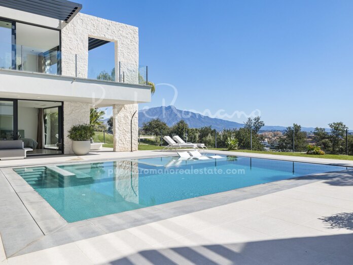 Villa Aqua – Contemporary Villa in La Alquería, Benahavís