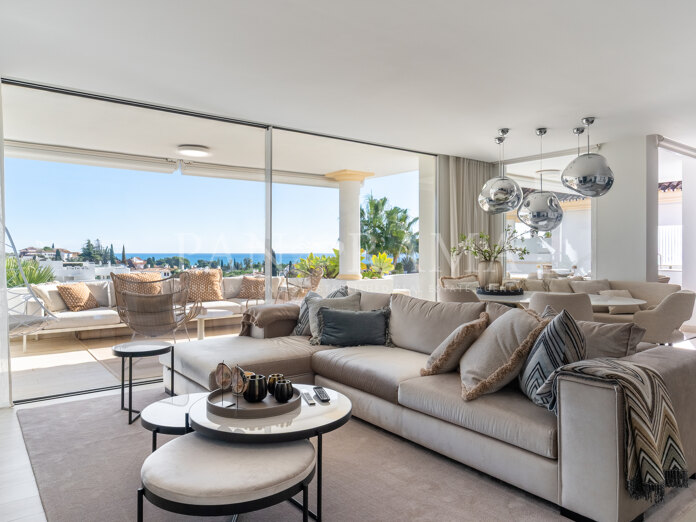 Indrukwekkend duplex penthouse met adembenemend uitzicht en verfijnde inrichting in Monte Paraíso