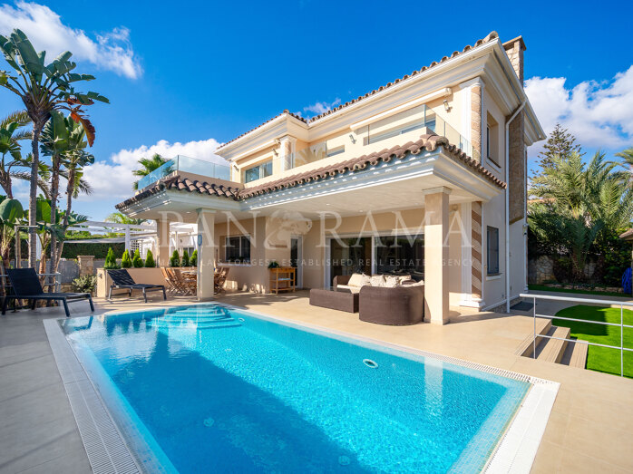 Une occasion rare d'acquérir une villa en bord de mer à un prix attractif