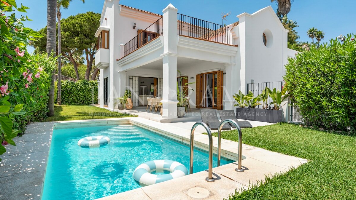 Elegante Villa mit 5 Schlafzimmern in Rocio de Nagueles an der Golden Mile