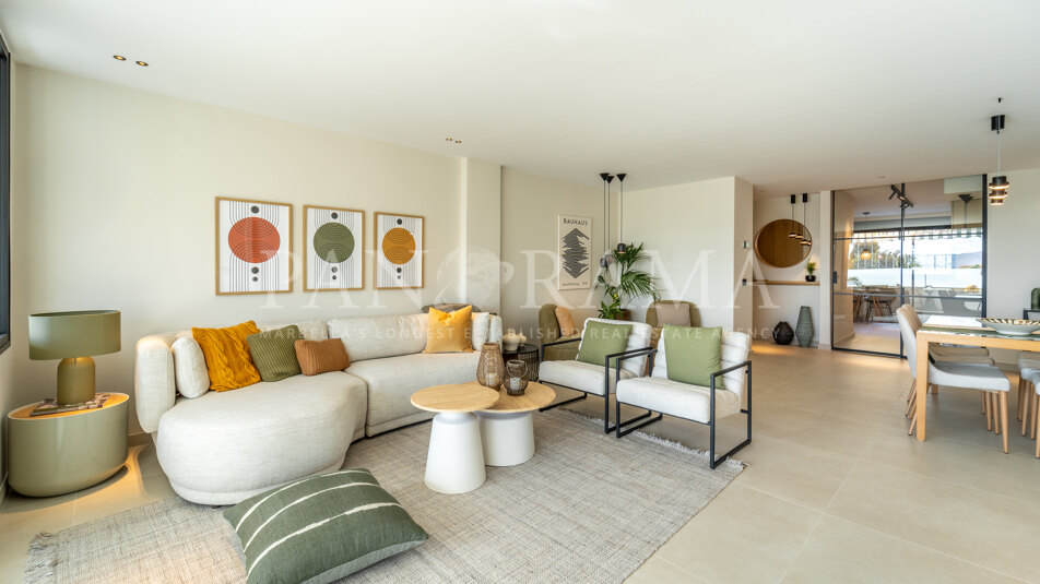 Spectacular apartment with sea views, in the heart of Nueva Andalucía and just steps from Puerto Banús and the beach