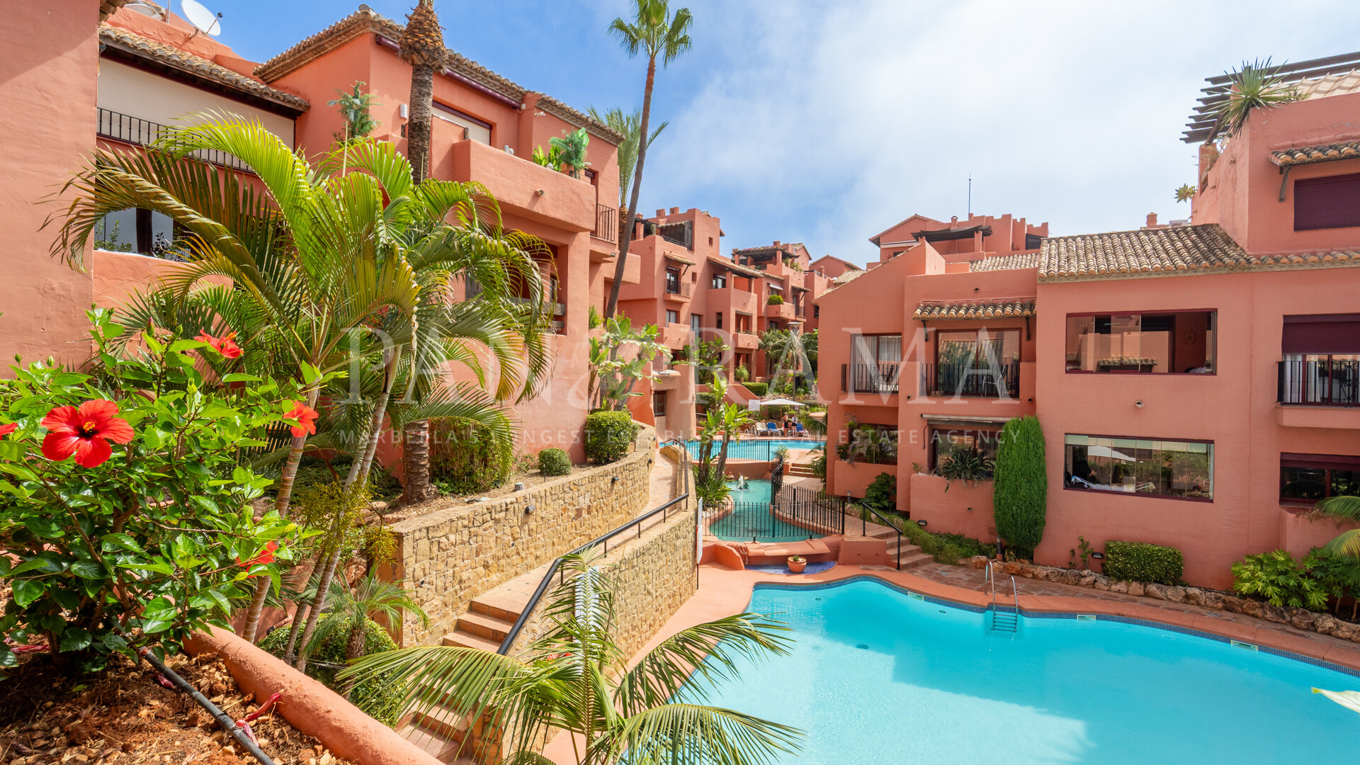 Appartement attrayant dans un emplacement privilégié à Elviria, près des plus belles plages de sable de Marbella