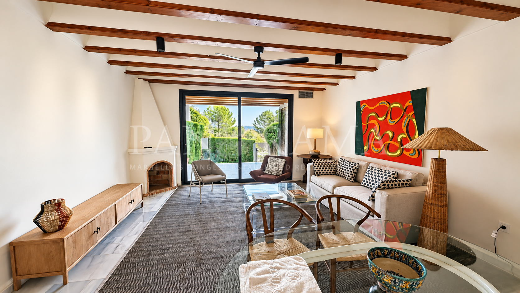 Charming townhouse for rent on the Golden Mile