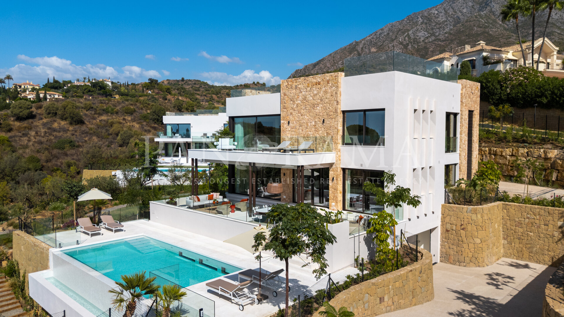 Villa Haven, une résidence contemporaine d’exception dans le prestigieux Marbella Hill Club