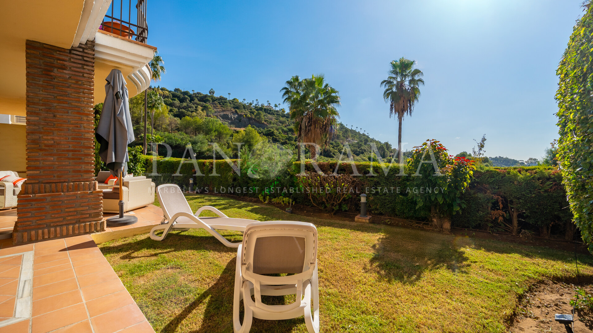 Apartamento con jardin privado en Los Arqueros Golf