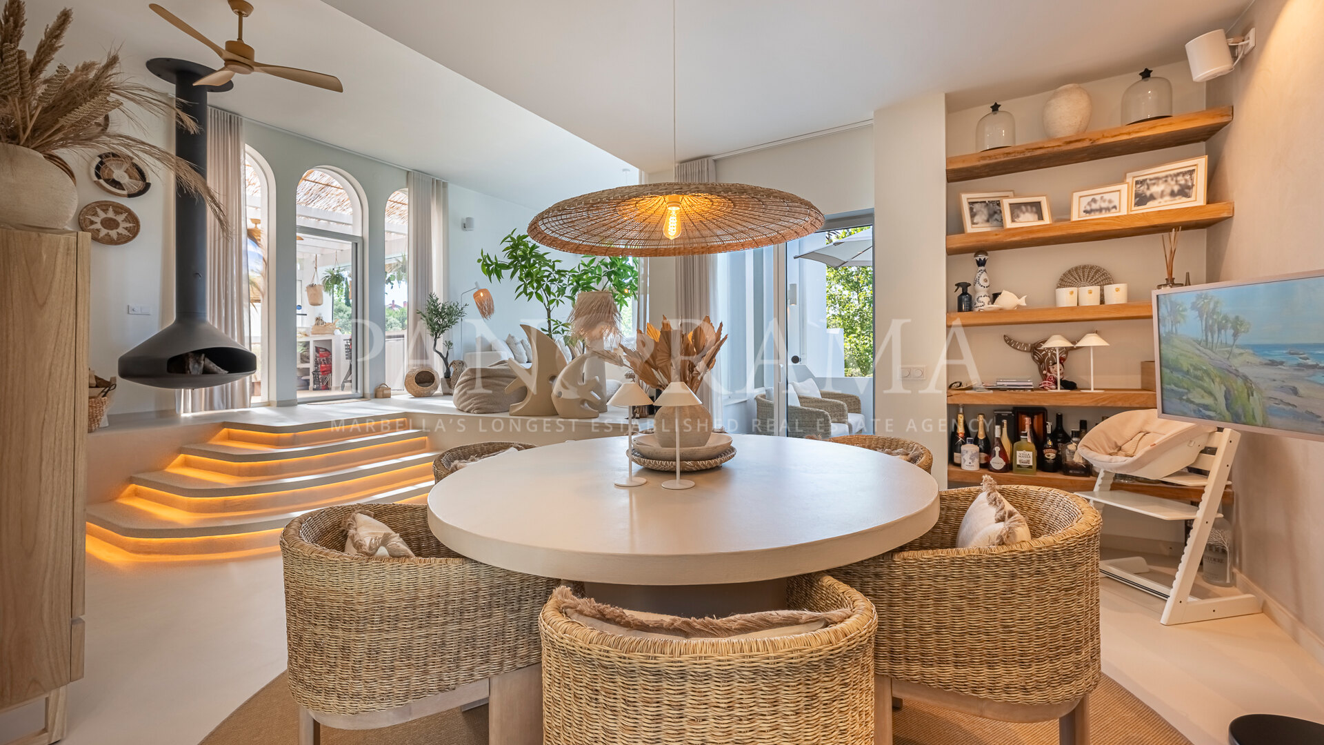 Villa élégante dans une communauté fermée Las Lagunas à Nueva Andalucía