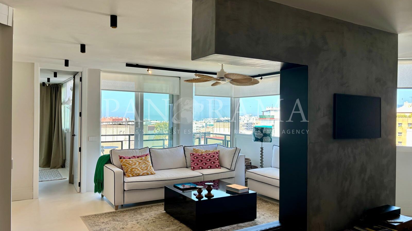 Boho-Chic city flat with panoramic sea views in Marbella centre